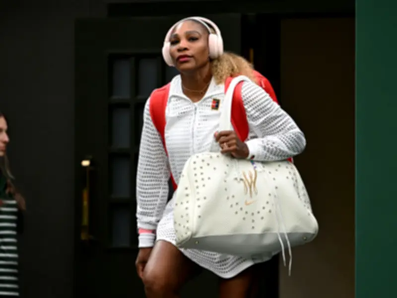 Wimbledon urged to scrap on-court warm-ups in major rule change