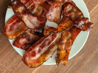 Chef's Oven Method with Sugar for Perfectly Crispy Bacon Every Time