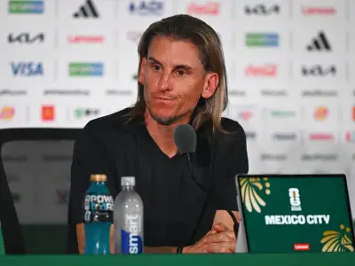 Ecuador Boss Beccacece Quits After World Cup Loss to Mexico