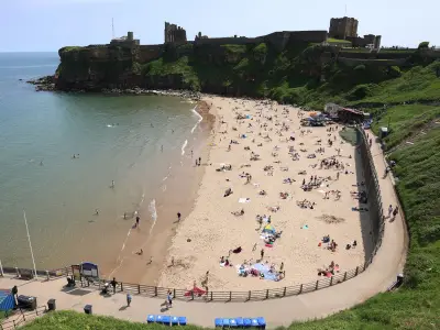 Met Office Forecasts 26C in North East as UK Heatwave Returns