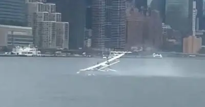 Plane Crash Lands in New York's East River, All 10 People Safe