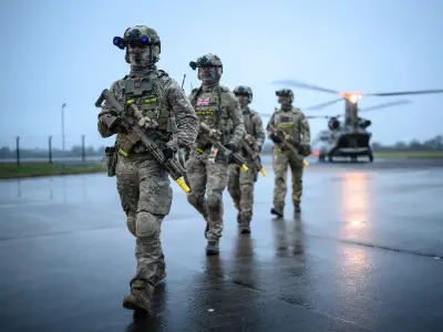 UK Army Urged to Reject Chinese-Made Uniforms Over Spy Fears