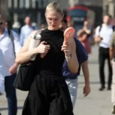 UK Braces for 34C Heatwave and Tropical Nights This Week