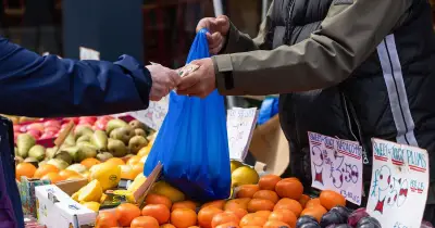 UK Household Wealth Slumps 17.5% in Biggest Drop on Record