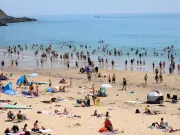 Heatwave to Hit Wales Within Days, Met Office Maps Show
