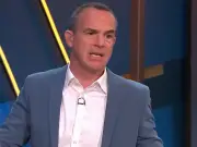 Martin Lewis issues urgent warning to holidaymakers with debit or credit cards