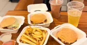 World's Best Burger Place Bleecker Burger Reviewed: One Major Flaw